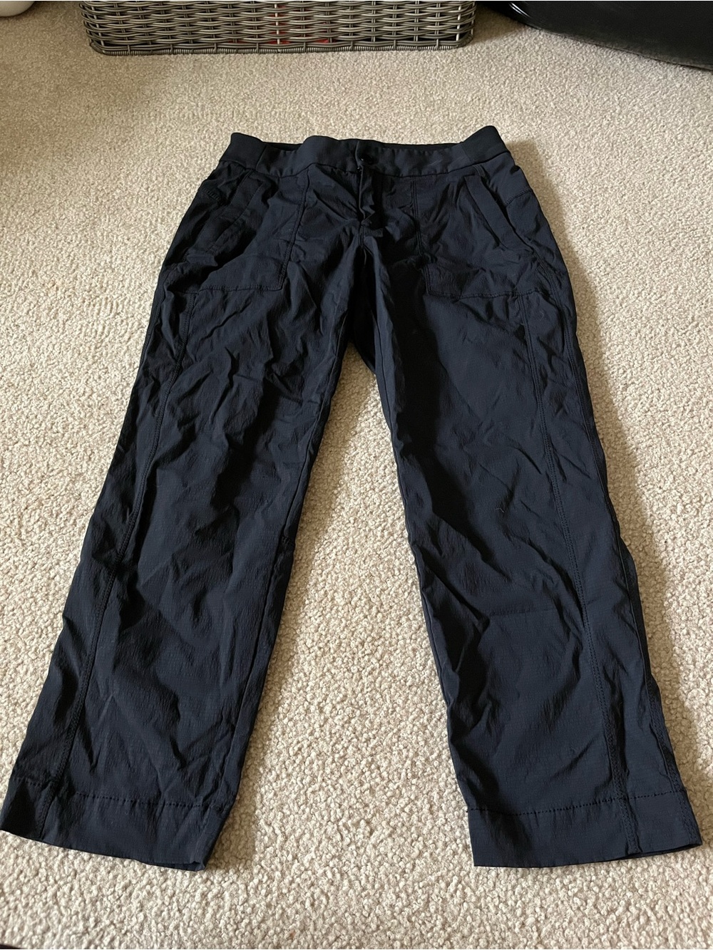 Athleta Black Cropped Straight-Leg Performance Pants